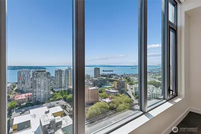 2510 6th Avenue #2905, Seattle, WA 98121 - Photo 2