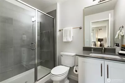 1429 8th Avenue NE #8, Issaquah, WA 98029 - Photo 34