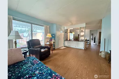 11622 Silver Lake Road #55, Everett, WA 98208 - Photo 4