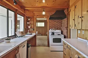 848 Old Beach Rd, Freeland, WA 98249 - Photo 10