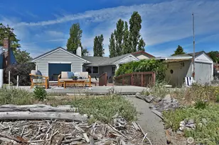 848 Old Beach Rd, Freeland, WA 98249 - Photo 28