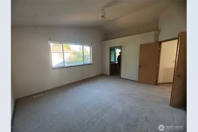 651 Milwaukee Boulevard S, Pacific, WA 98047 - Photo 14