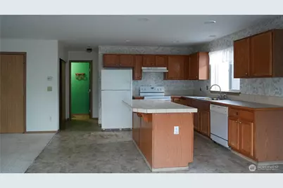 651 Milwaukee Boulevard S, Pacific, WA 98047 - Photo 6