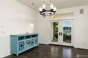 1860 E Island Lake Dr, Shelton, WA 98584 - Photo 10