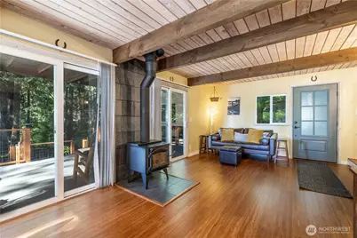 110 E Way To Tipperary Street, Shelton, WA 98584 - Photo 6