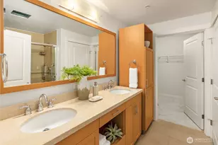 190 Harbor Square Loop NE, Bainbridge Island, WA 98110 - Photo 26