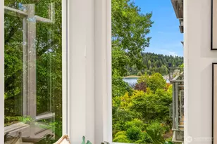 190 Harbor Square Loop NE, Bainbridge Island, WA 98110 - Photo 18