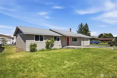 155 NE D Street, Ephrata, WA 98823 - Photo 2