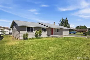 155 NE D St, Ephrata, WA 98823 - Photo 2