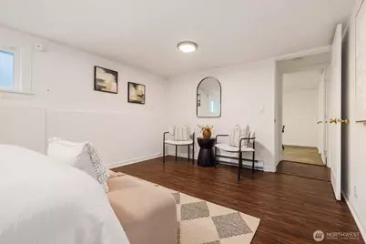 414 N 46th Street, Seattle, WA 98103 - Photo 18