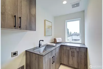 7912 34th Avenue SW, Seattle, WA 98126 - Photo 16