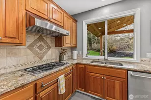 10416 195th St NE, Arlington, WA 98223 - Photo 8