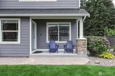 303 135th Place SE, Rainier, WA 98576 - Photo 4