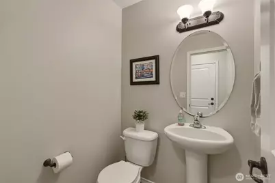 303 135th Place SE, Rainier, WA 98576 - Photo 14