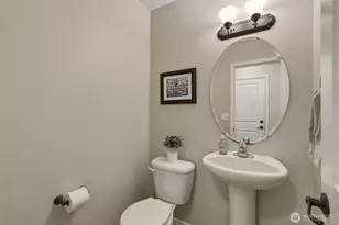 303 135th Pl SE, Rainier, WA 98576 - Photo 14
