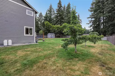 303 135th Place SE, Rainier, WA 98576 - Photo 32