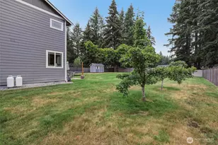 303 135th Pl SE, Rainier, WA 98576 - Photo 32