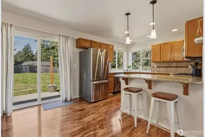 303 135th Place SE, Rainier, WA 98576 - Photo 8