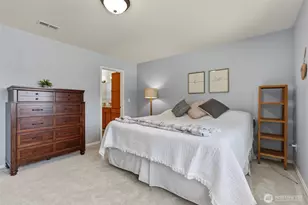 303 135th Pl SE, Rainier, WA 98576 - Photo 20