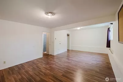 7300 Trica Avenue NE, Bremerton, WA 98311 - Photo 18
