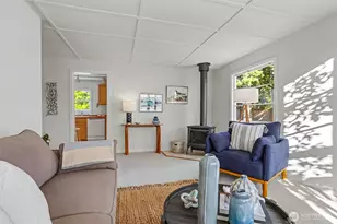 8011 SE 57th St, Mercer Island, WA 98040 - Photo 14