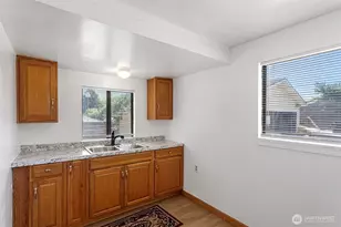 8614 Renton Ave S, Seattle, WA 98118 - Photo 8
