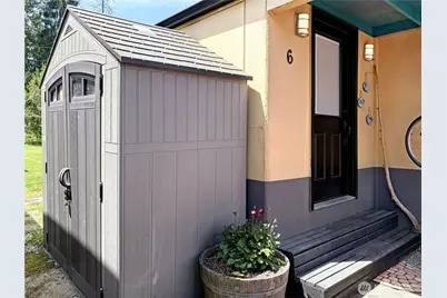8730 206th Street SE #6, Snohomish, WA 98296 - Photo 2