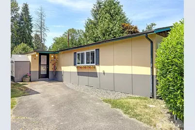 8730 206th Street SE #6, Snohomish, WA 98296 - Photo 1