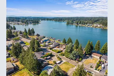 4840 N Island Drive E, Bonney Lake, WA 98391 - Photo 30