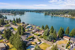 4840 N Island Dr E, Bonney Lake, WA 98391 - Photo 30