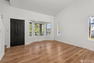 4840 N Island Dr E, Bonney Lake, WA 98391 - Photo 6