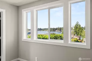 4840 N Island Dr E, Bonney Lake, WA 98391 - Photo 18
