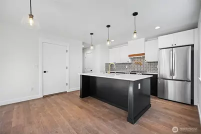 5610 Rockefeller Avenue #2, Everett, WA 98203 - Photo 4
