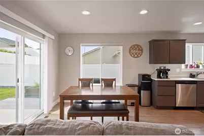 2425 SE 3rd Street, East Wenatchee, WA 98802 - Photo 8