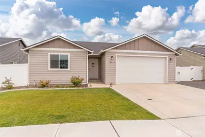 2425 SE 3rd Street, East Wenatchee, WA 98802 - Photo 1