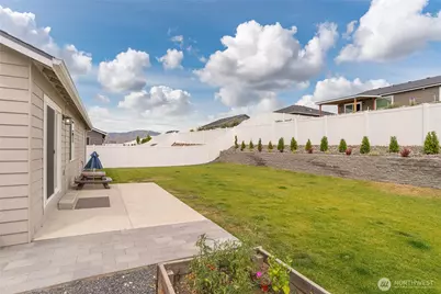 2425 SE 3rd Street, East Wenatchee, WA 98802 - Photo 18