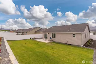 2425 SE 3rd St, East Wenatchee, WA 98802 - Photo 22