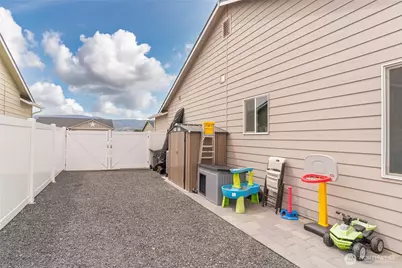 2425 SE 3rd Street, East Wenatchee, WA 98802 - Photo 20