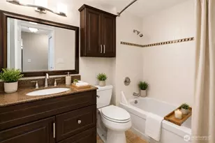 2100 3rd Ave, Seattle, WA 98121 - Photo 8