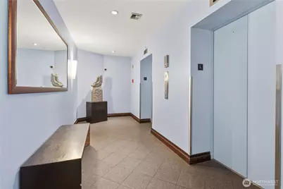 2100 3rd Avenue #506, Seattle, WA 98121 - Photo 32