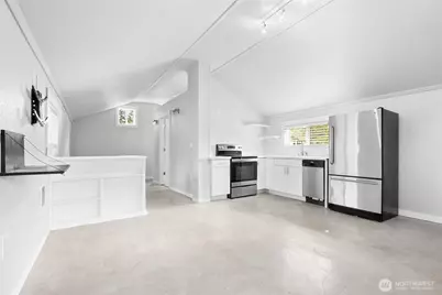10818 31st Avenue SW, Seattle, WA 98146 - Photo 34