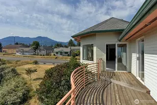 1623 W 5th St, Port Angeles, WA 98363 - Photo 28