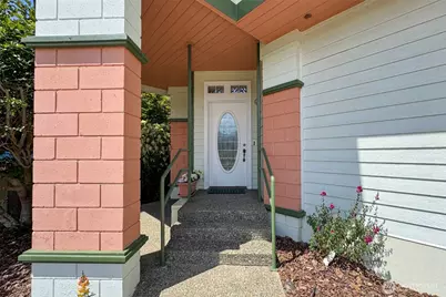 1623 W Fifth Street, Port Angeles, WA 98363 - Photo 6