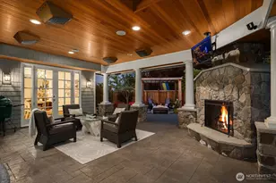 27212 SE 12th Pl, Sammamish, WA 98075 - Photo 2