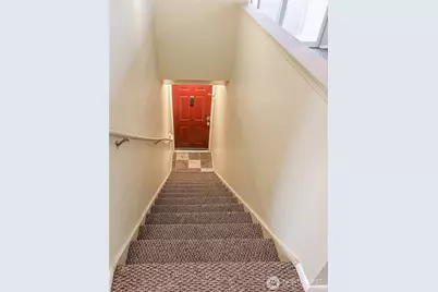 12741 NE 35th Avenue NE, Seattle, WA 98125 - Photo 6