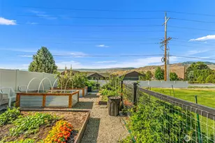 800 Autumn Crest Dr, Wenatchee, WA 98801 - Photo 40