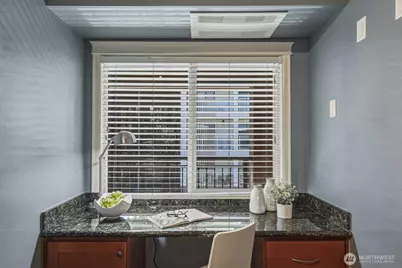 130 105th Avenue SE #316, Bellevue, WA 98004 - Photo 4