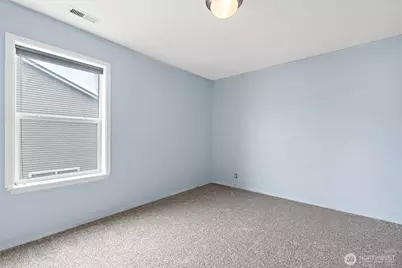 908 Daffodil Avenue NE, Orting, WA 98360 - Photo 22