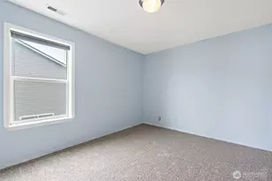 908 Daffodil Ave NE, Orting, WA 98360 - Photo 22