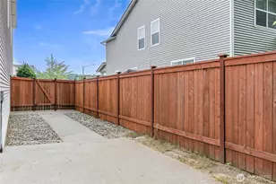 908 Daffodil Ave NE, Orting, WA 98360 - Photo 34